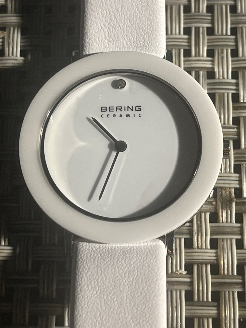 BERING Ceramic Women's White Minimalist Watch
